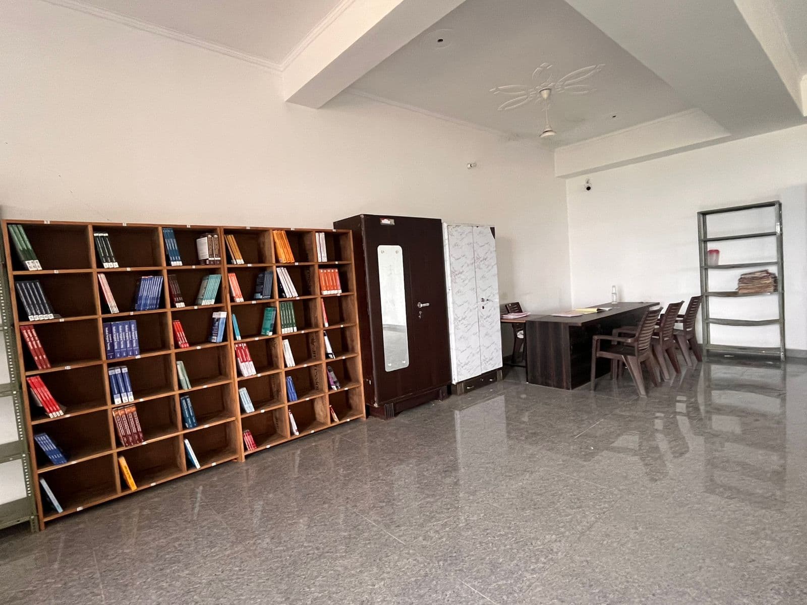 Sarkar Nursing College Labs